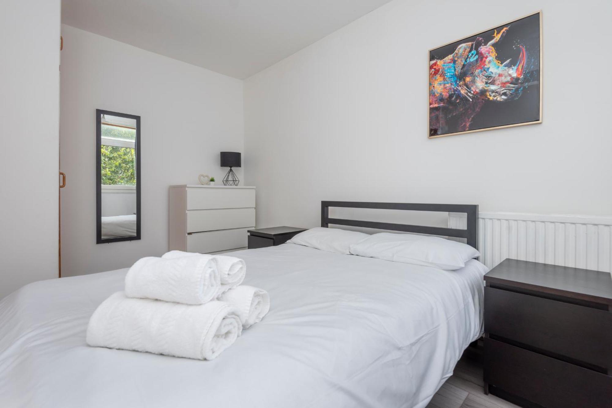 Entire 3 Bedroom Luxury Apartment In London With Private Balcony Экстерьер фото